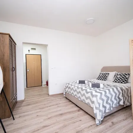 Park View In Center * Sarajevo