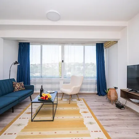 Park View In Center *