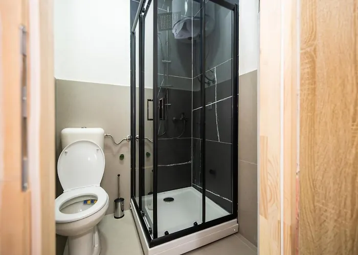 Park View In Center *