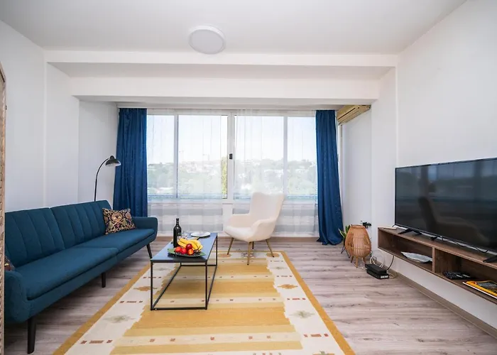 Park View In Center *