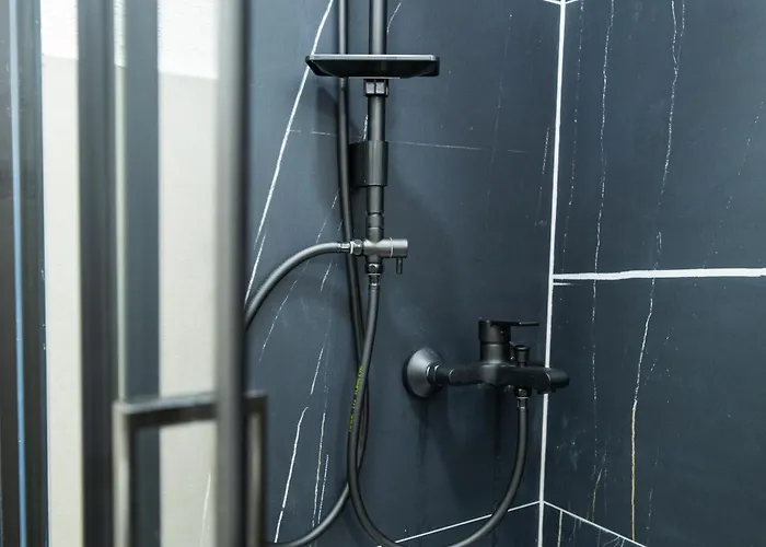 Park View In Center *