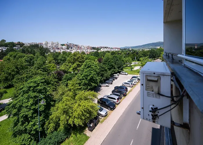 Park View In Center * Sarajevo